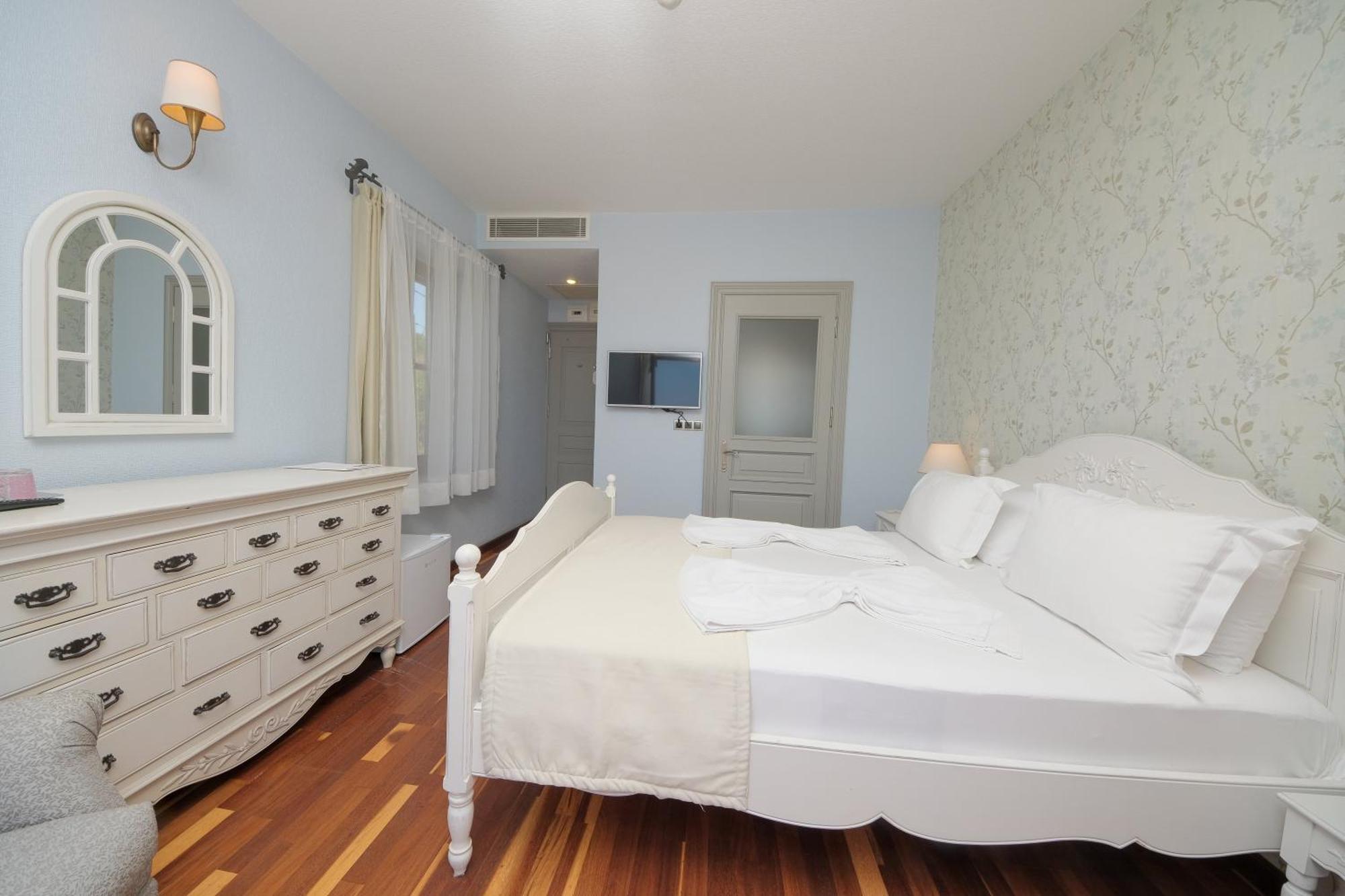 Cunda Labris Hotel Айвалык Экстерьер фото